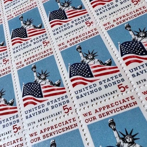 Savings Bond 1966 Liberty Postage Stamps Unused Vintage USA #1320 - Picture 1 of 3